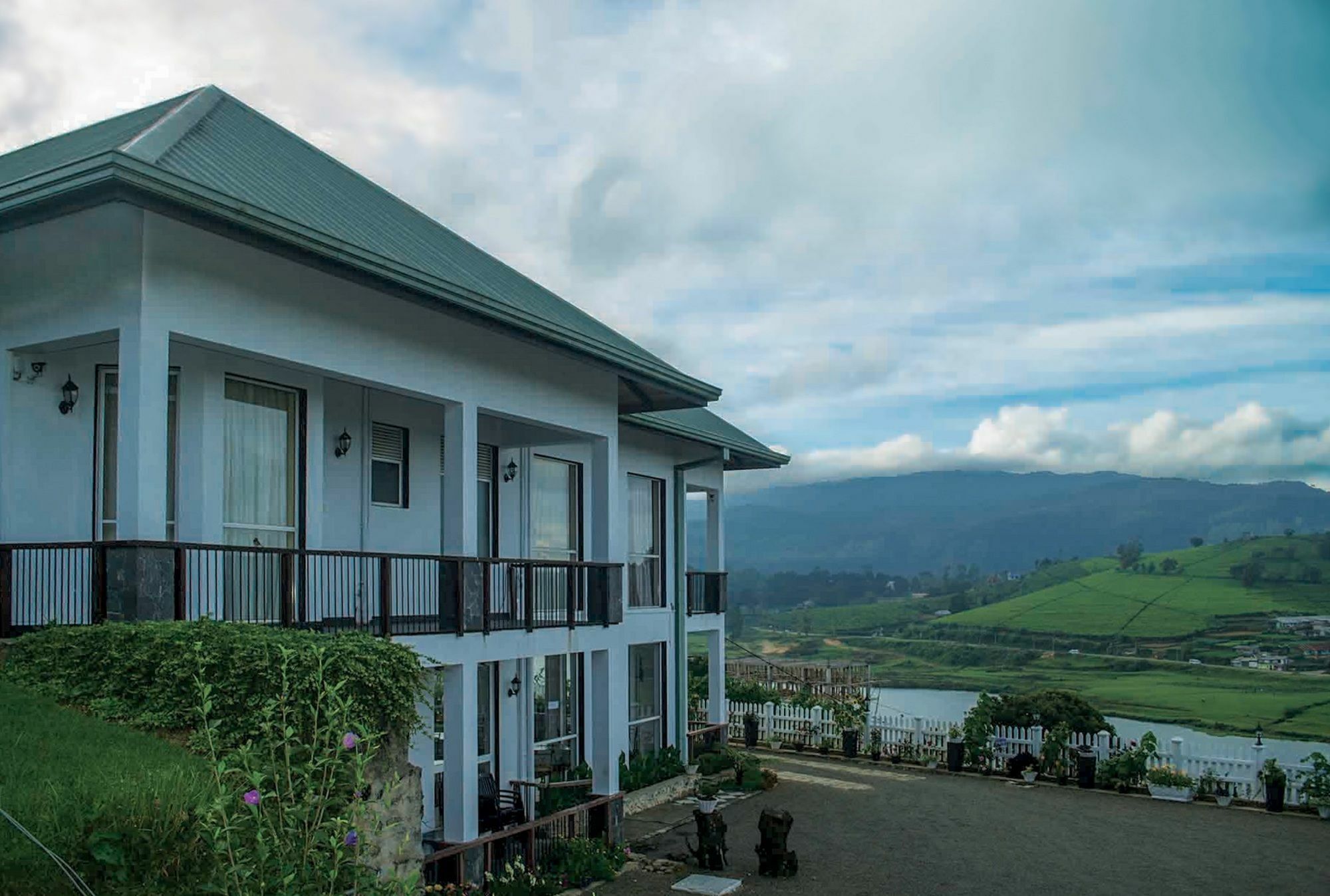 Lake View Comfort Bungalow Nuwara Eliya Exterior photo